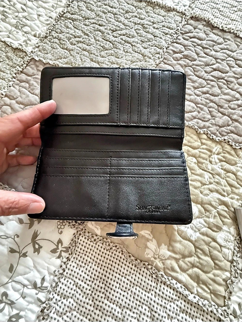 Shagwear Canada Illustrated Wolf Wallet in Blue & White - Picture 2 of 8